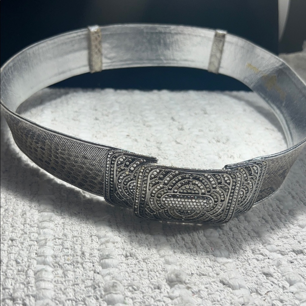 Finesse La Model Silver Python Belt Elegant Embel… - image 2